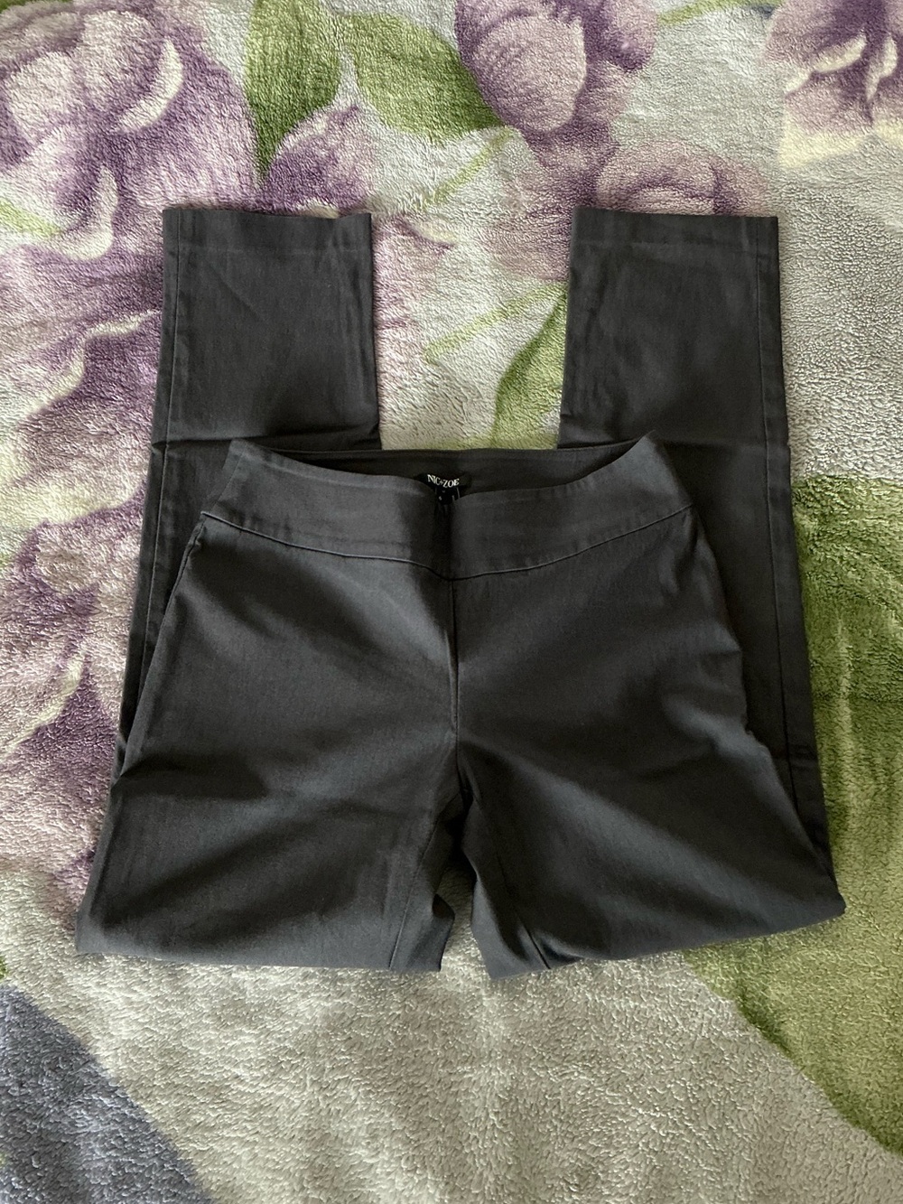 NIC + ZOE Wonderstretch Straight Leg Pants - Picture 3 of 12